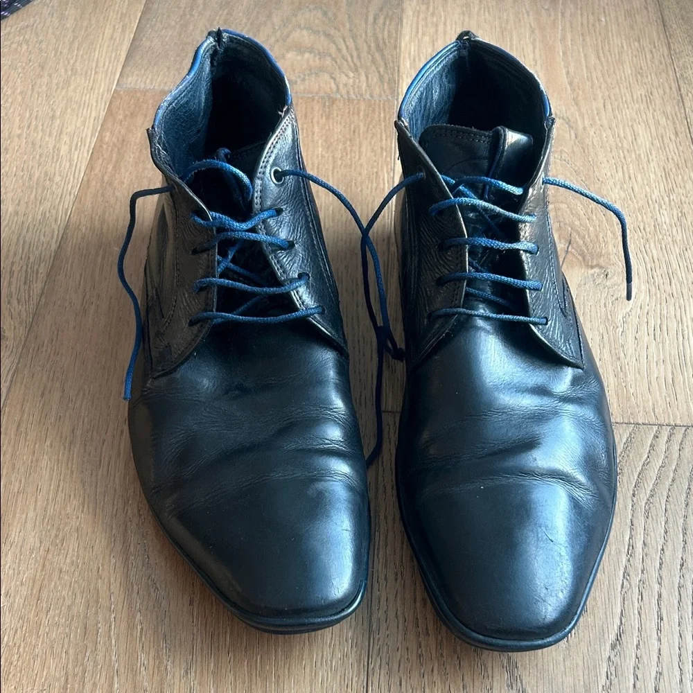 Italian Black Leather low boots